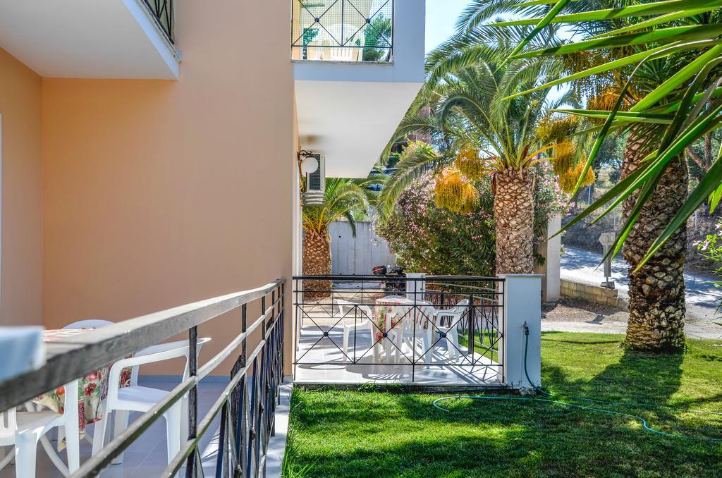 Olive Grove Apts Lithakia  Luaran gambar