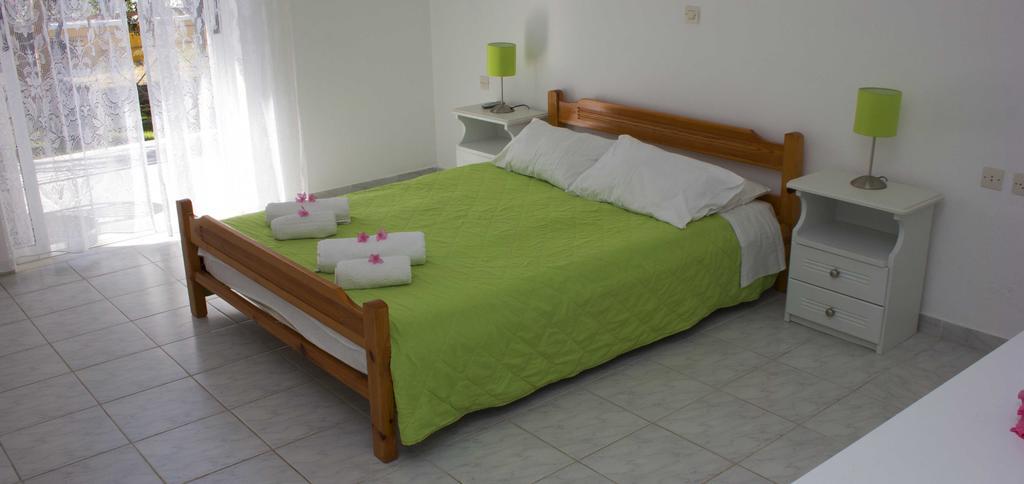 Olive Grove Apts Lithakia  Luaran gambar