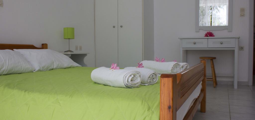 Olive Grove Apts Lithakia  Luaran gambar